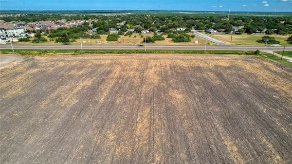 $3,999,999 | 0 Northwest Pinnacle Boulevard, Robstown, TX 78380