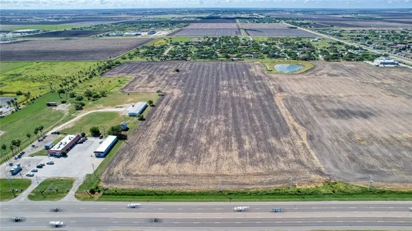 $3,999,999 | 0 Northwest Pinnacle Boulevard, Robstown, TX 78380