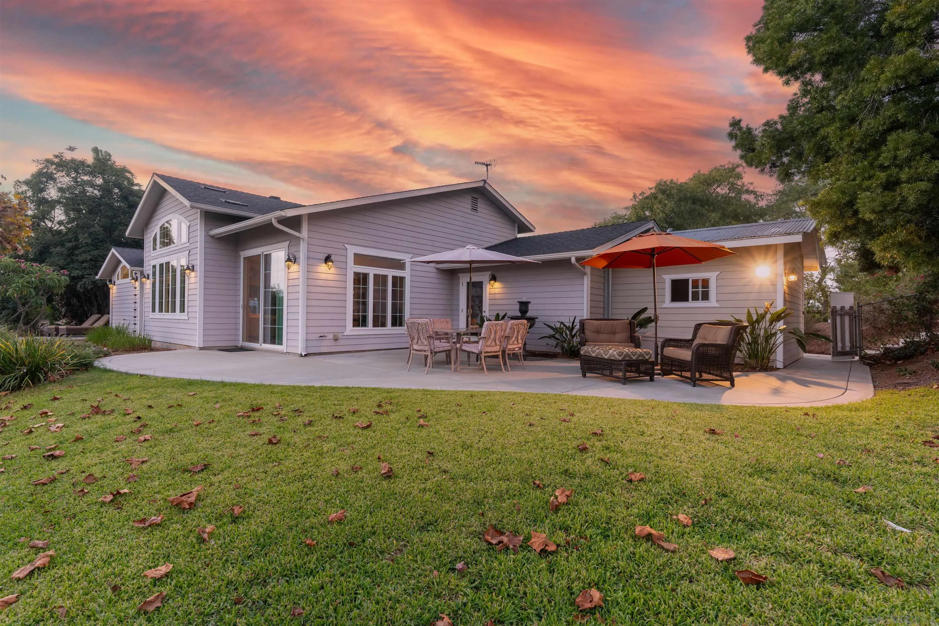 3121 Alta Verde Drive Fallbrook, CA 92028 - Photo 3 of 31 a view of a house with swimming pool and porch