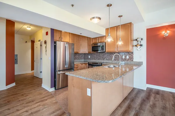 $3,800 | 111 North Ashley Street, Unit 302, Ann Arbor, MI 48104