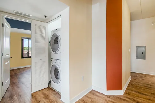 $3,800 | 111 North Ashley Street, Unit 302, Ann Arbor, MI 48104