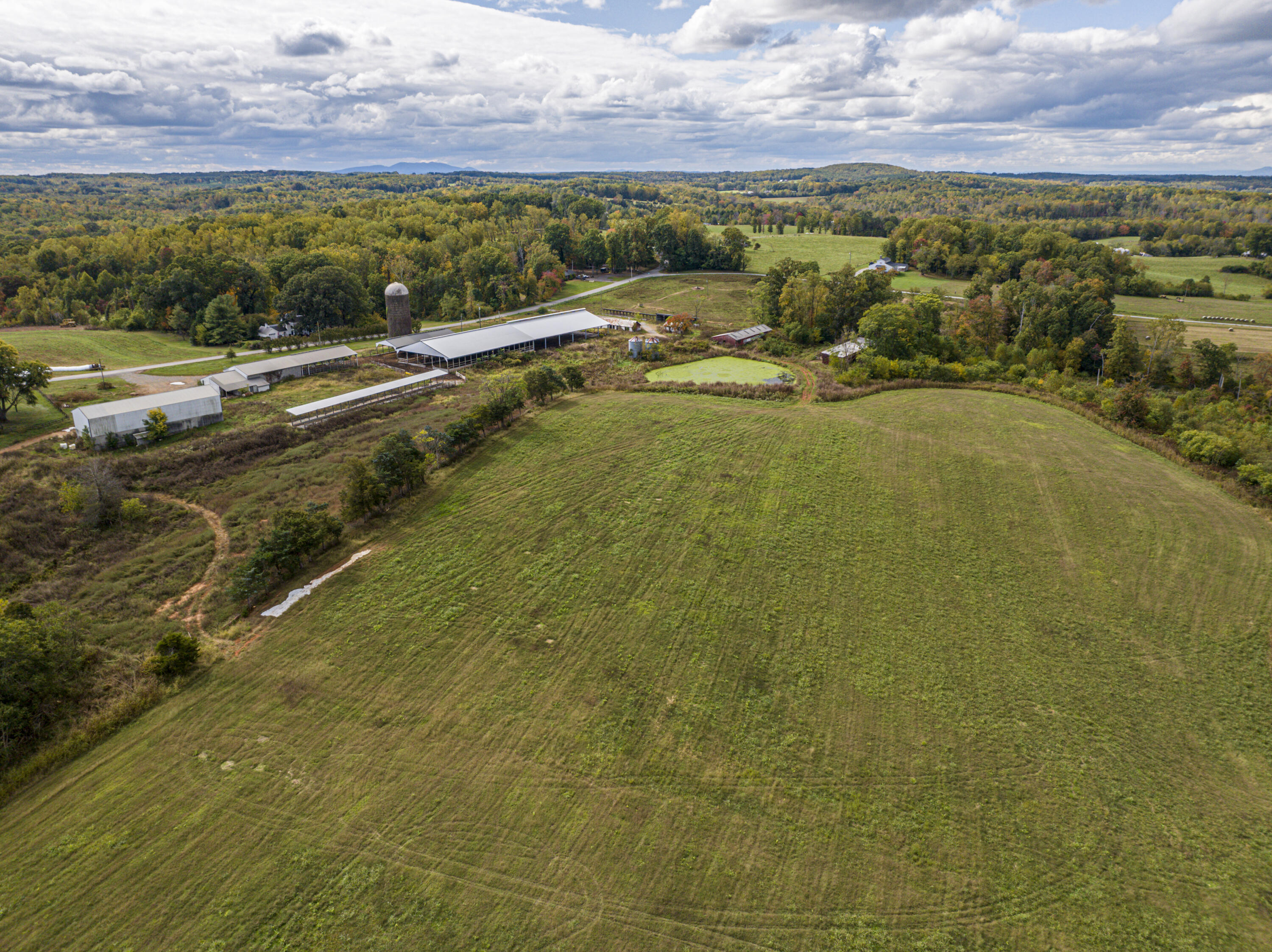 9961 Falling Creek Road Huddleston, VA 24104 - Photo 34 of 39 a view of an outdoor space and mountain view