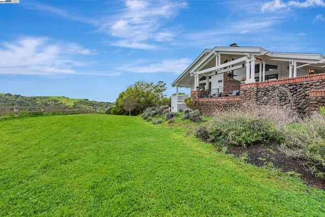 $3,600,000 | 1125 Bollinger Canyon Road, Moraga, CA 94556