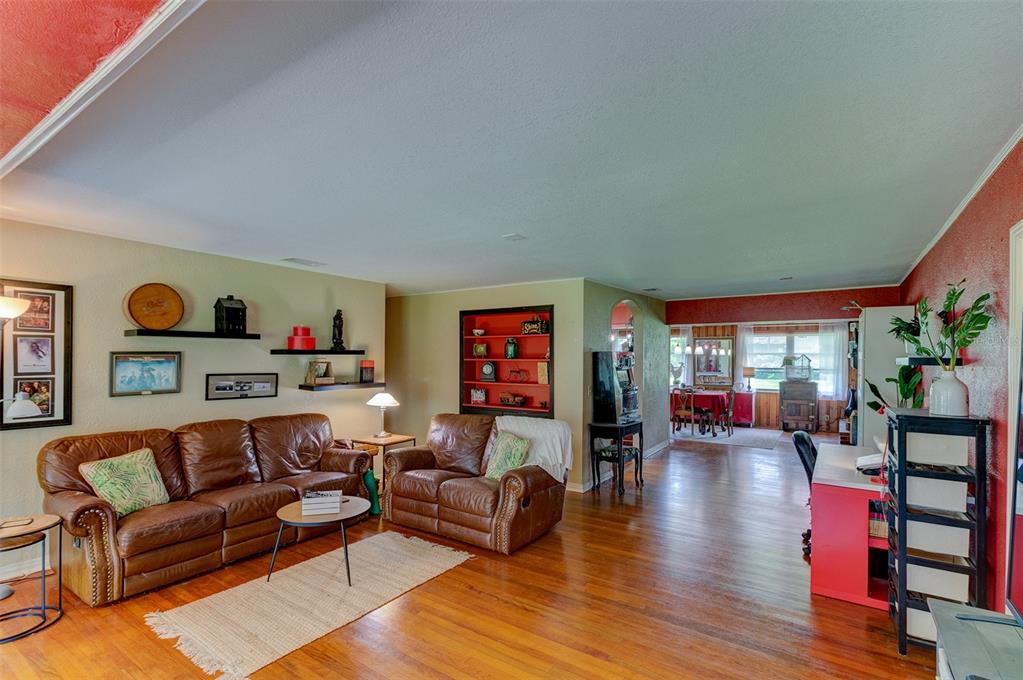 4701 Stearns Road Valrico, FL 33596 - Photo 24 of 44 Gallery Image 24