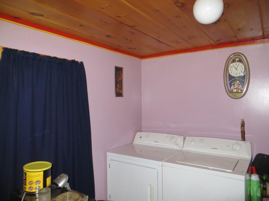 421 Beaulieu Road St. David, ME 04773 - Photo 30 of 35 Laundry Room