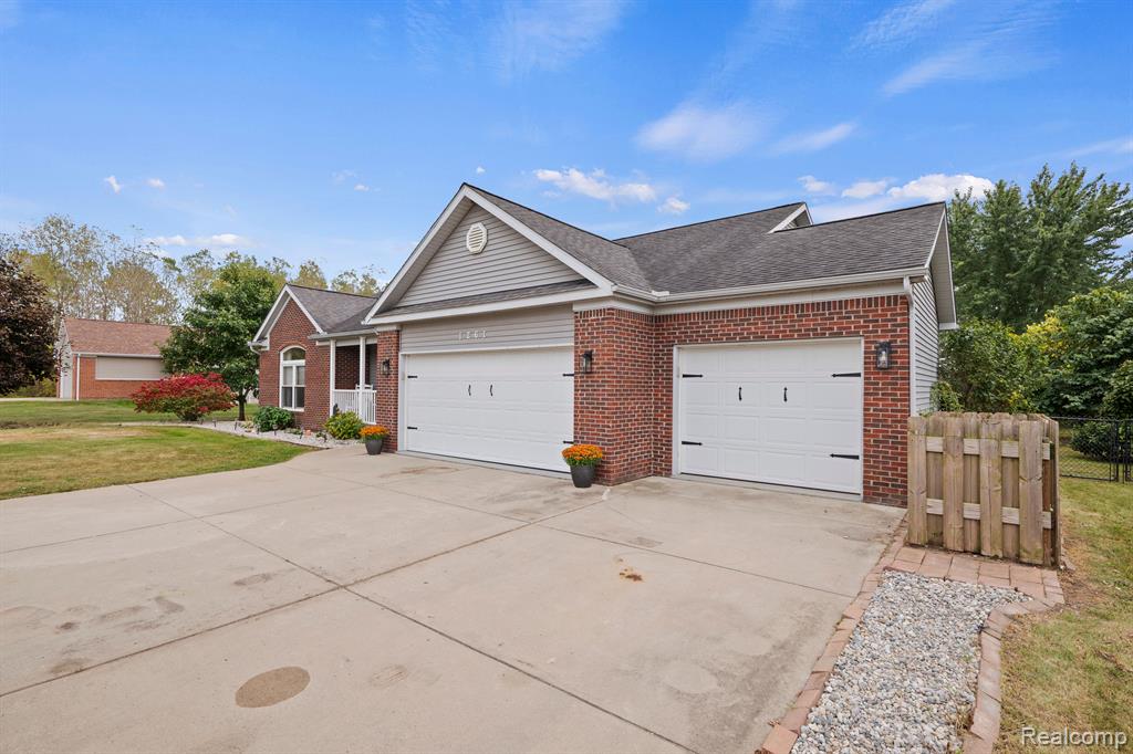 1261 Baldwin Road Fenton, MI 48430 - Photo 41 of 67
