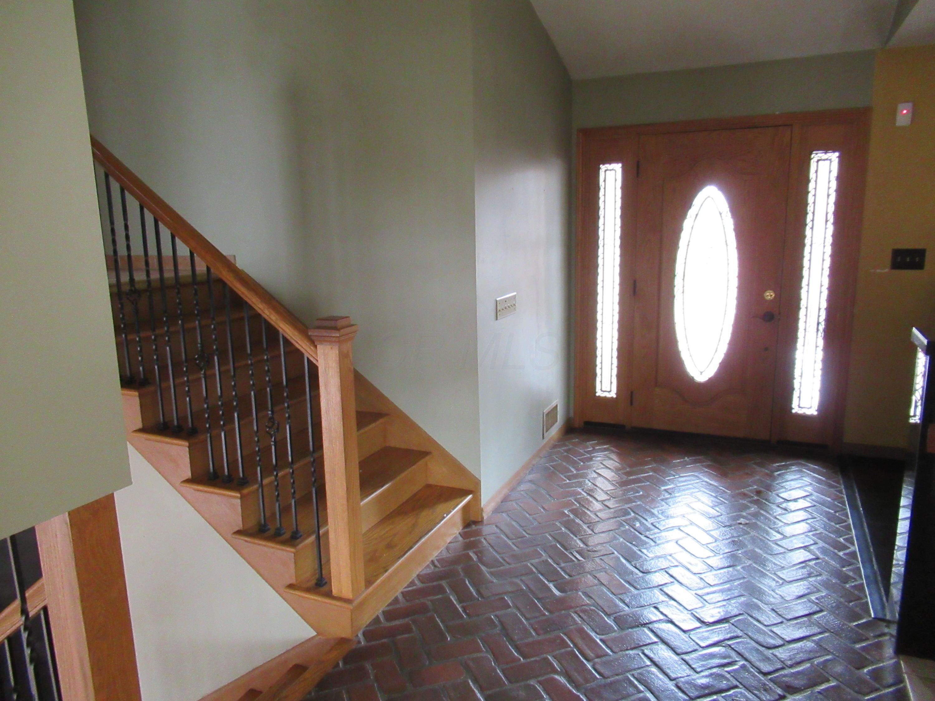 3801 Sunbury Road Columbus, OH 43219 - Photo 13 of 43 Gallery Image 13