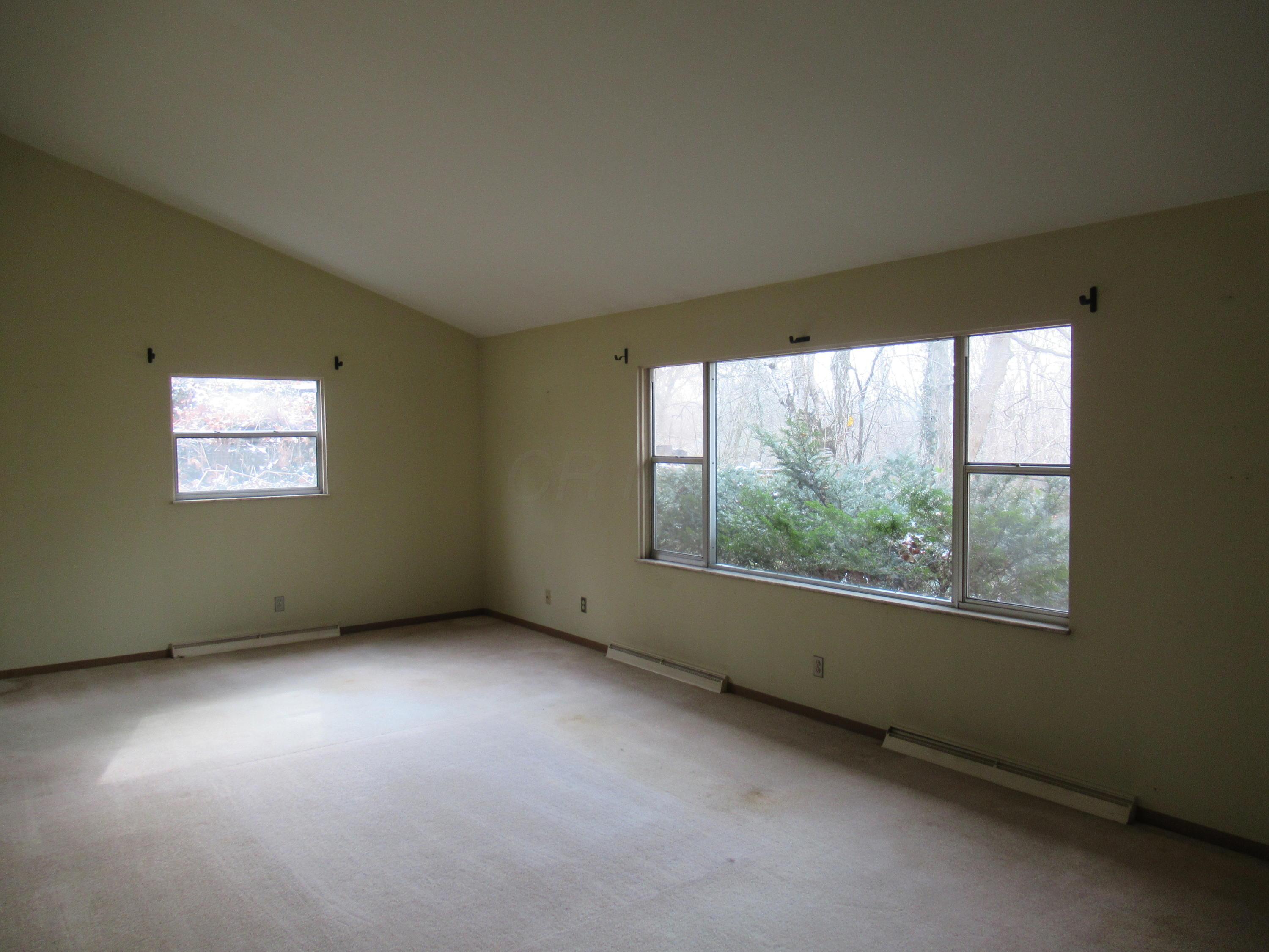 3801 Sunbury Road Columbus, OH 43219 - Photo 17 of 43 Gallery Image 17