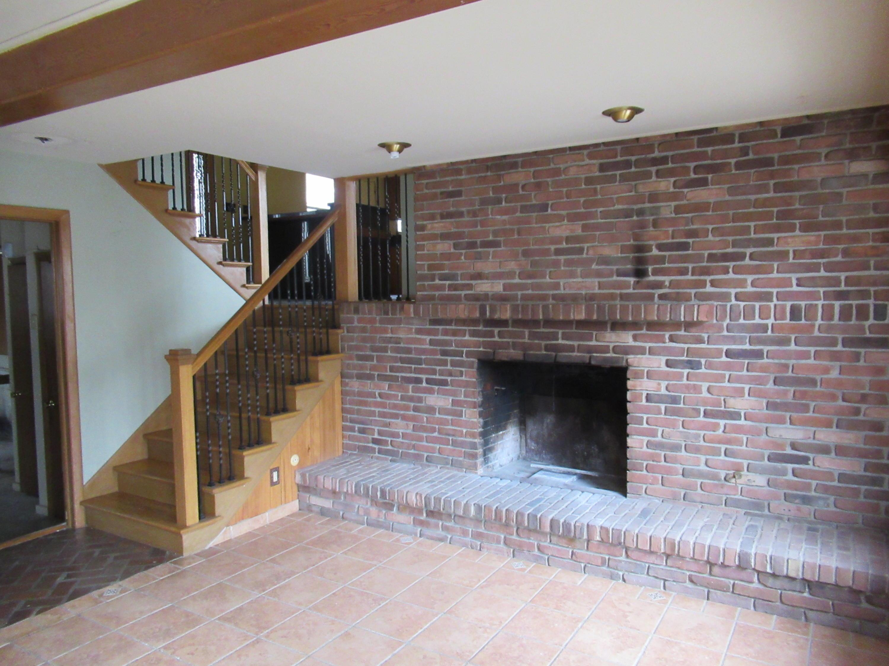 3801 Sunbury Road Columbus, OH 43219 - Photo 19 of 43 Gallery Image 19