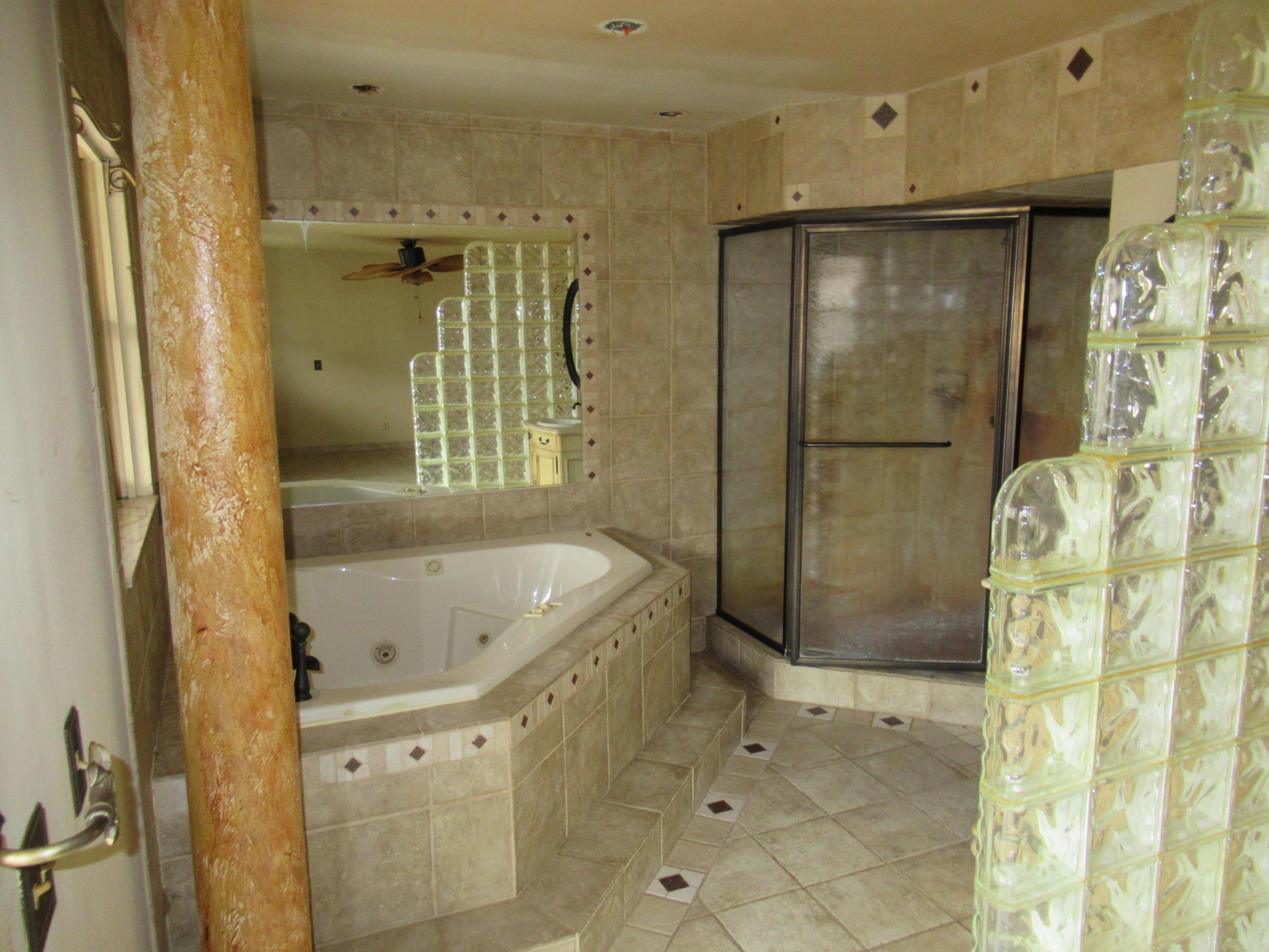 3801 Sunbury Road Columbus, OH 43219 - Photo 25 of 43 Gallery Image 25