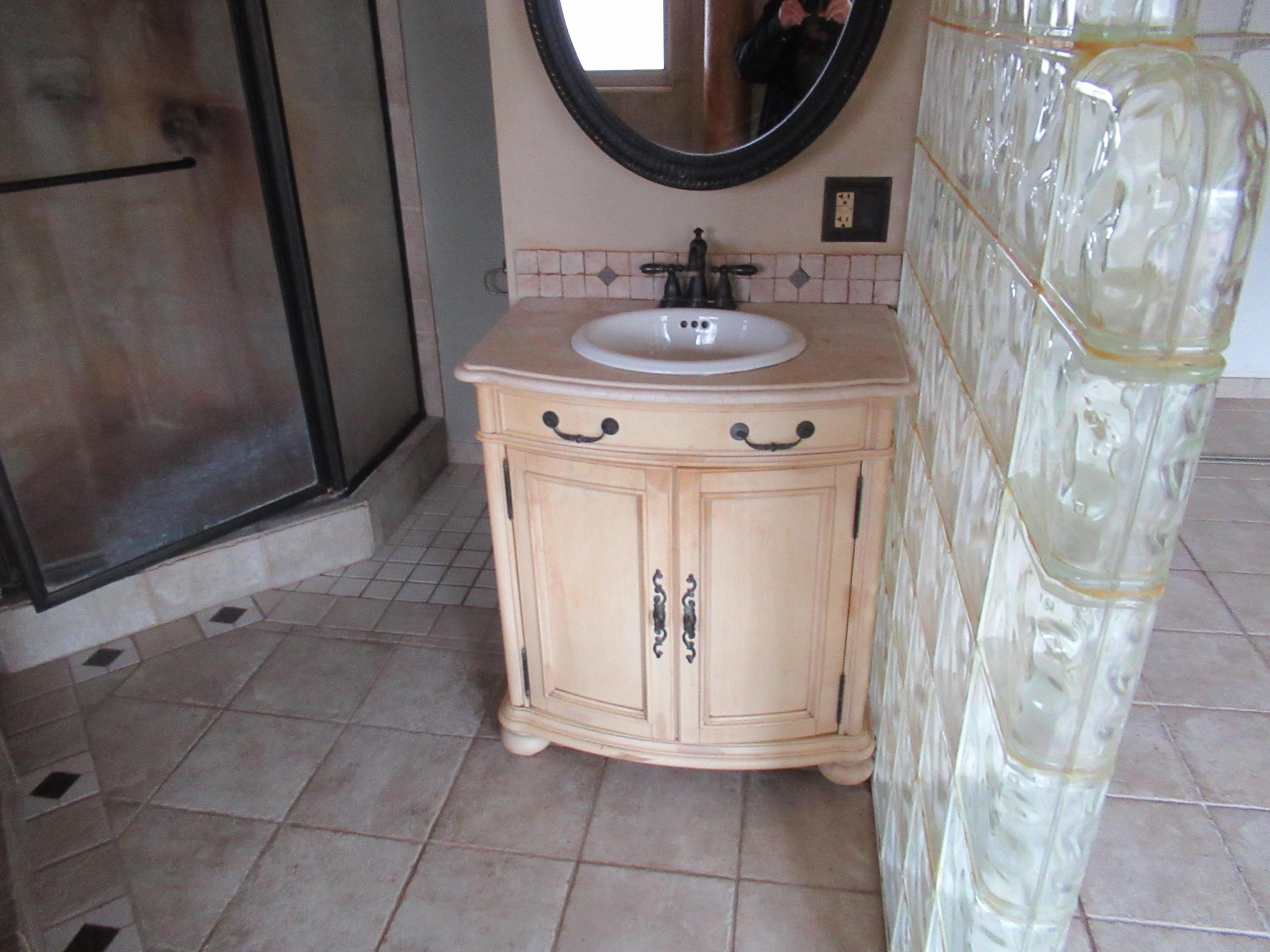 3801 Sunbury Road Columbus, OH 43219 - Photo 27 of 43 Gallery Image 27