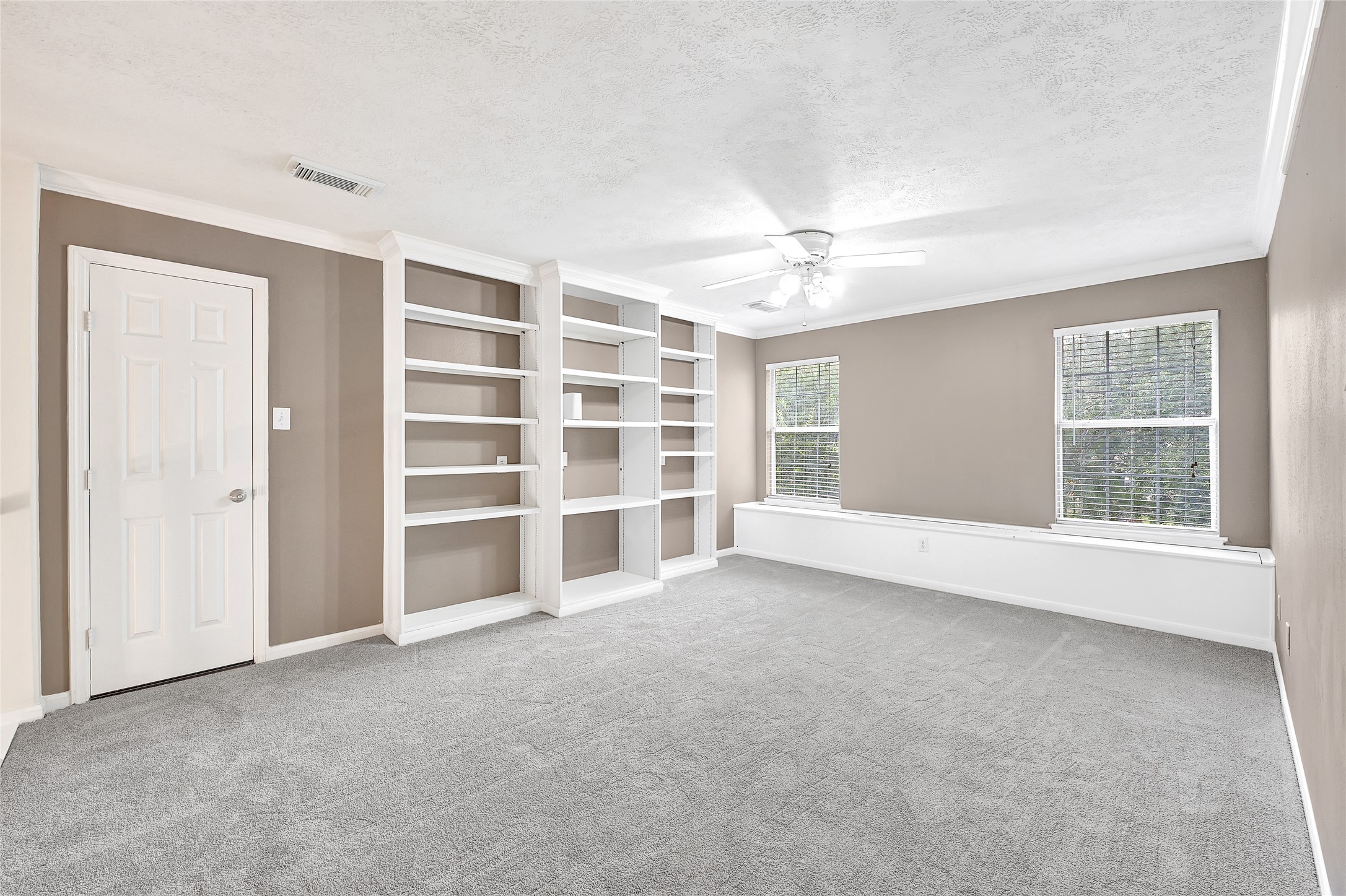 19126 South Rim Trail Spring, TX 77388 - Photo 18 of 21 Loft