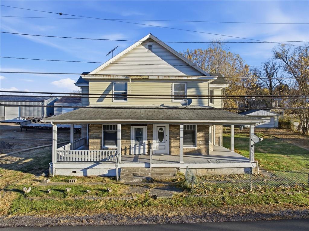 199 Filbert Orient Road Cardale, PA 15420 - Photo 2 of 27 199 is the left side