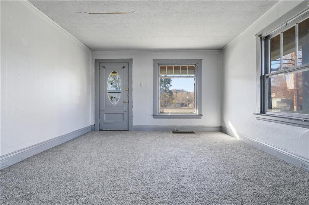199 Filbert Orient Road Cardale, PA 15420 - Photo 8 of 27