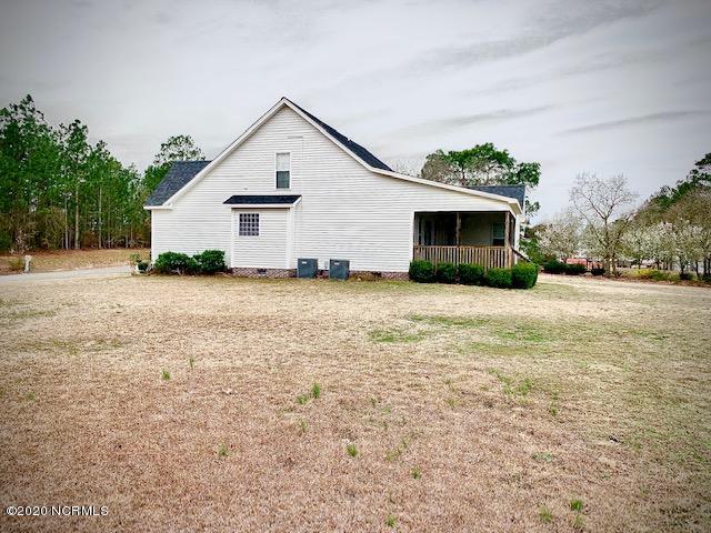 200 Old Tom Morris Road Garland, NC 28441 - Photo 36 of 38 Side Home View