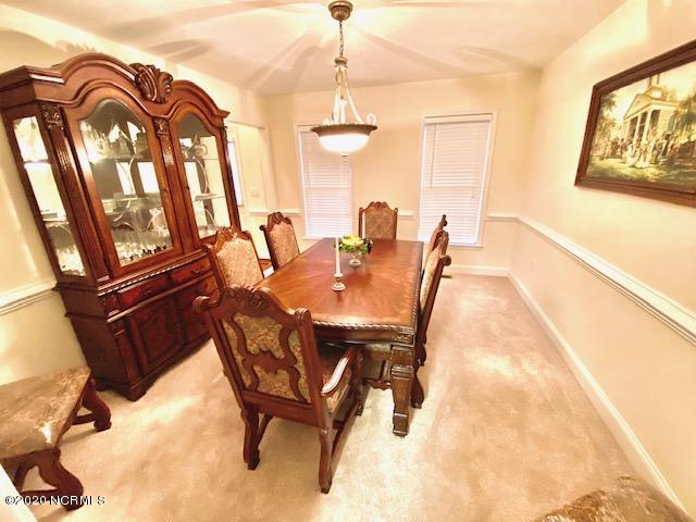 Formal Dining