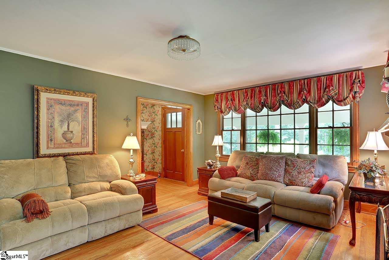 2131 State Park Road Greenville, SC 29609 - Photo 8 of 36 Gallery Image 8