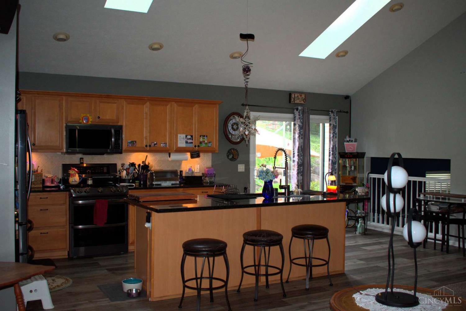 55 Martin Lane Springboro, OH 45066 - Photo 7 of 49