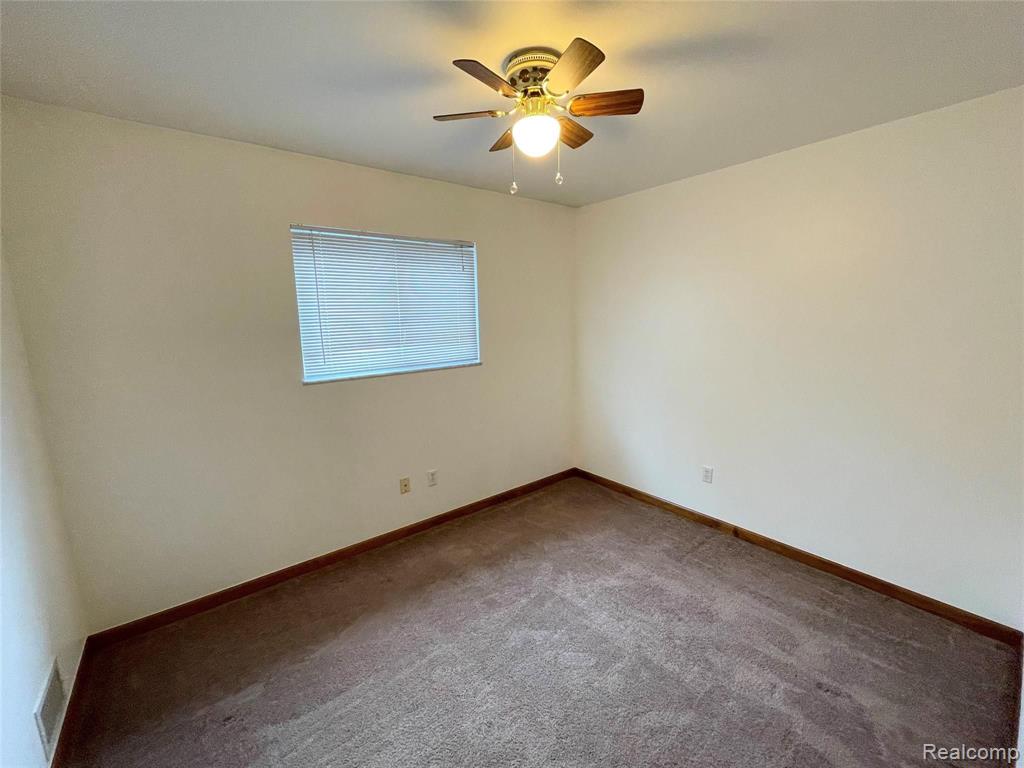 4143 Stephens Road Warren, MI 48091 - Photo 14 of 16