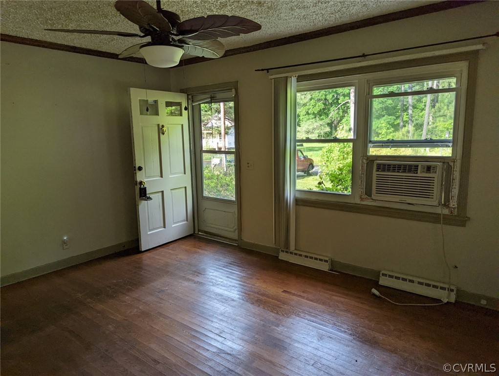 64 Rodman Road Richmond, VA 23224 - Photo 3 of 15 Gallery Image 3