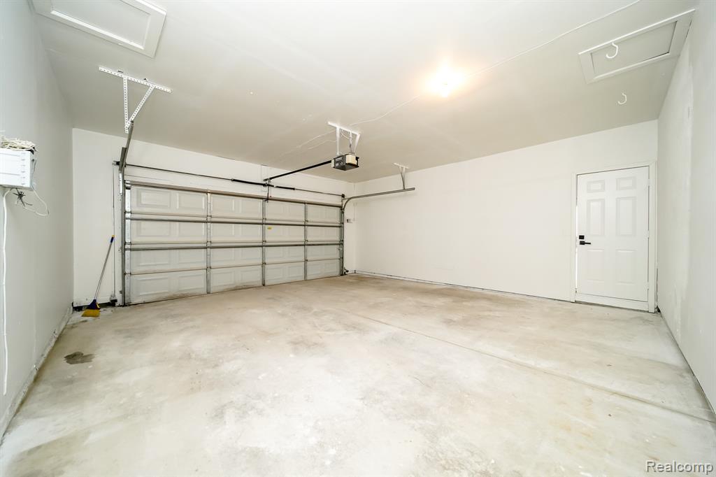 2729 Powderhorn Ridge Road Rochester, MI 48309 - Photo 93 of 95