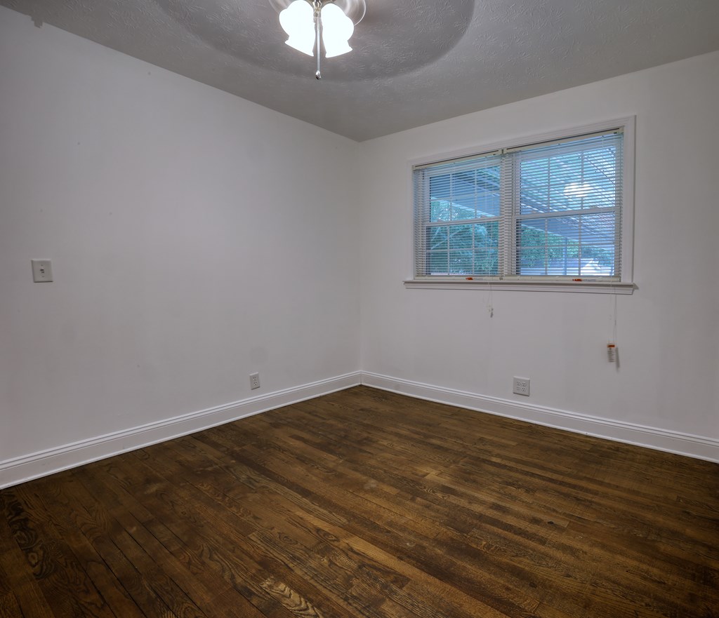 903 Moss Street Dothan, AL 36301 - Photo 12 of 16