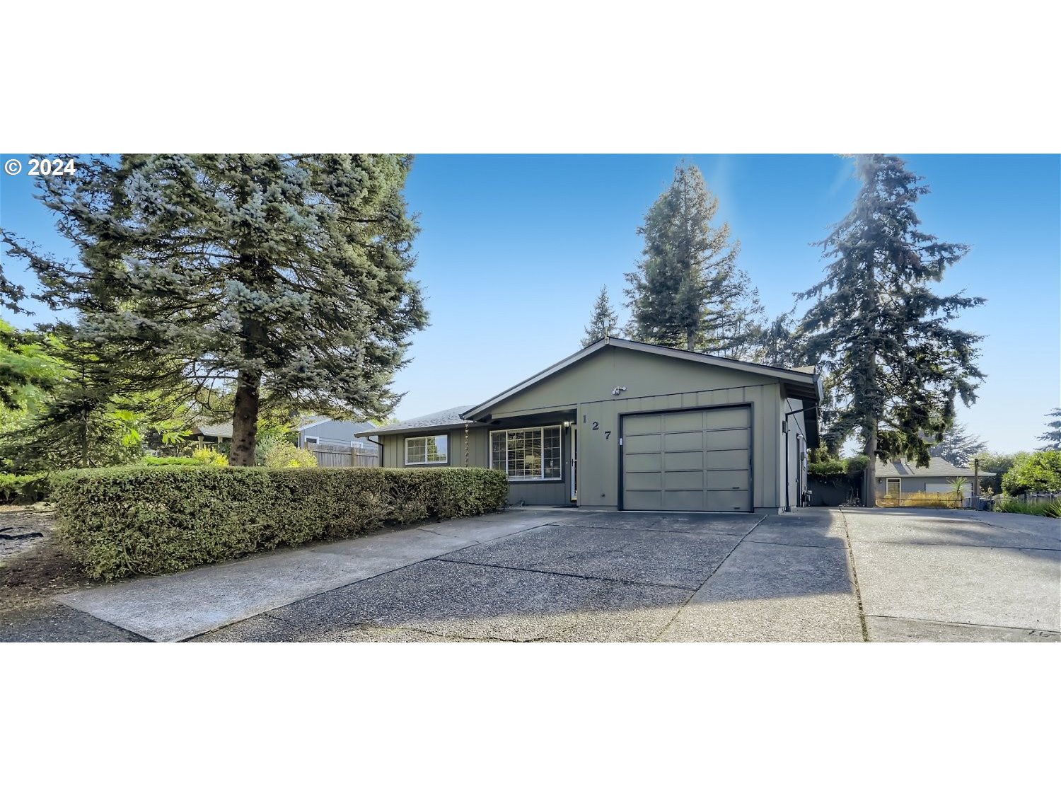 127 Telford Road Oregon City, OR 97045 - Photo 1 of 22 Gallery Image 1