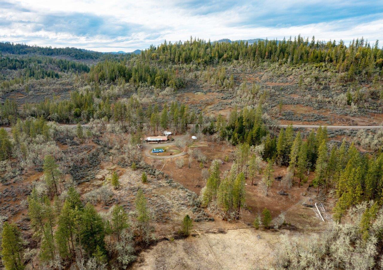 848 Crowfoot Road Eagle Point, OR 97524 - Photo 33 of 40 llll