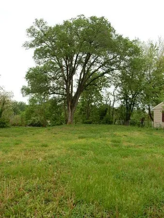 $19,000 | 605 Hillcrest Drive, Knob Noster, MO 65336