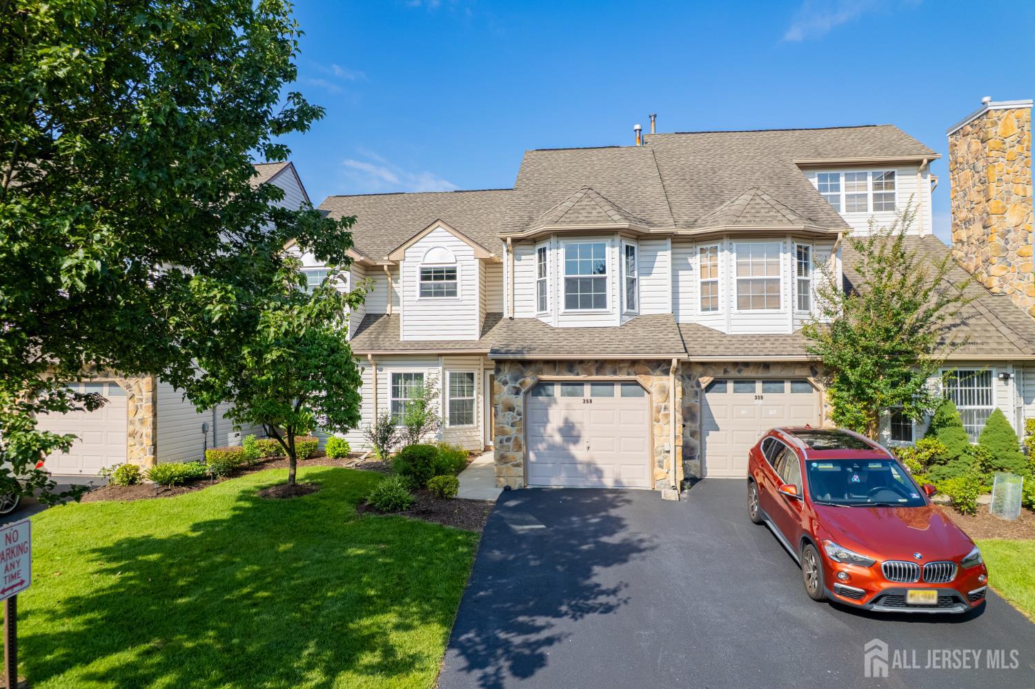 358 Lunar Road Piscataway, NJ 08854 - Photo 4 of 22 Gallery Image 4