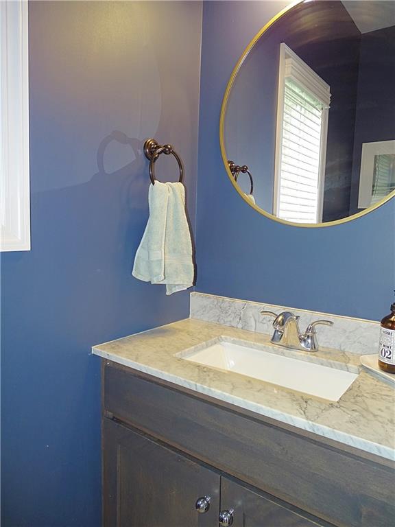 289 Durst Road Irwin, PA 15642 - Photo 16 of 25 MAIN FLOOR POWDER ROOM