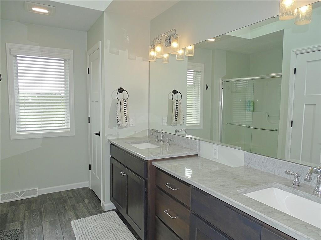 289 Durst Road Irwin, PA 15642 - Photo 20 of 25 MASTER BATH WITH DOUBLE SINK VANITY