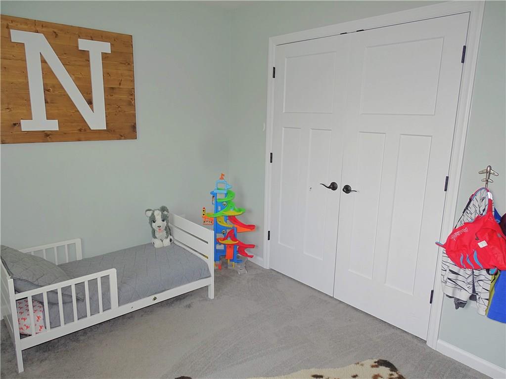 289 Durst Road Irwin, PA 15642 - Photo 22 of 25 VIEW SHOWING CLOSED OF BEDROOM 2