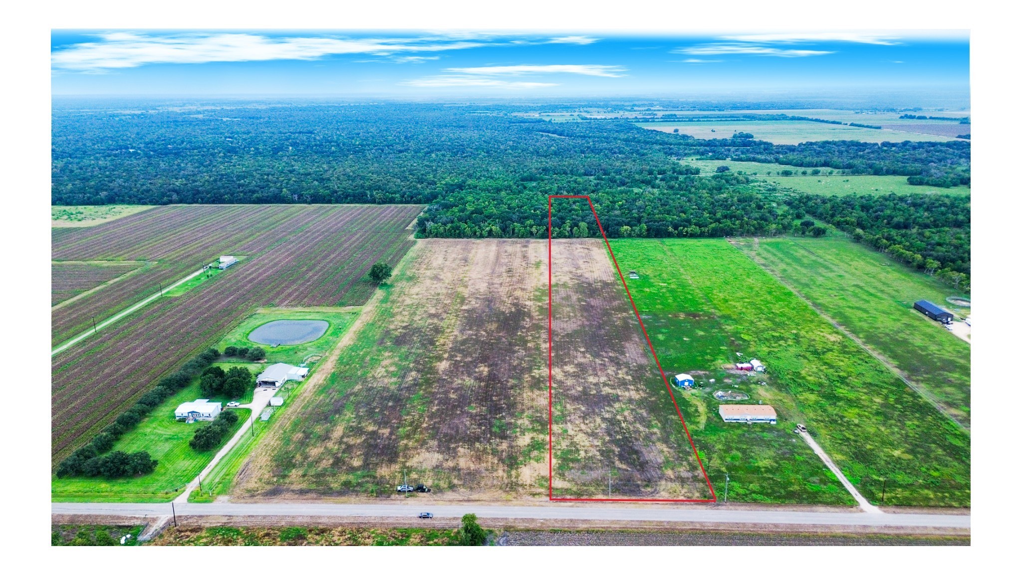 3 Charlie Meyer Road Damon, TX 77430 - Photo 2 of 38 a view of a yard with an ocean view