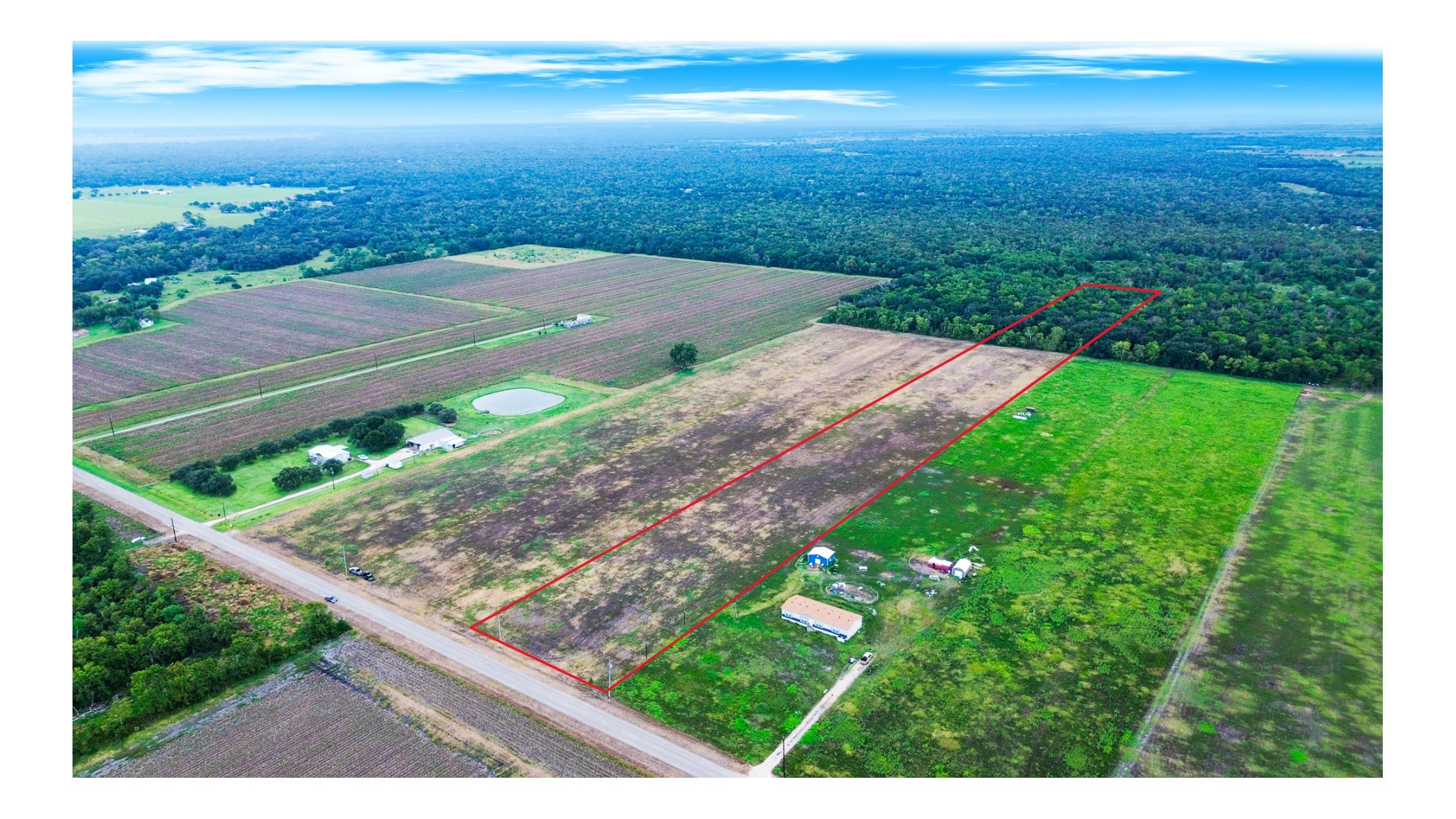 3 Charlie Meyer Road Damon, TX 77430 - Photo 8 of 38 a view of a yard with an ocean view