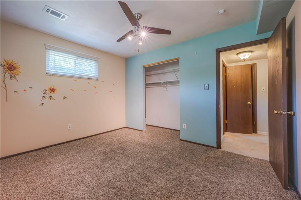 327 Beech Road Pittsburgh, PA 15239 - Photo 20 of 48