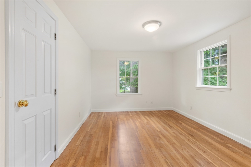 9 Roundy Road Lynnfield, MA 01940 - Photo 21 of 30 Gallery Image 21