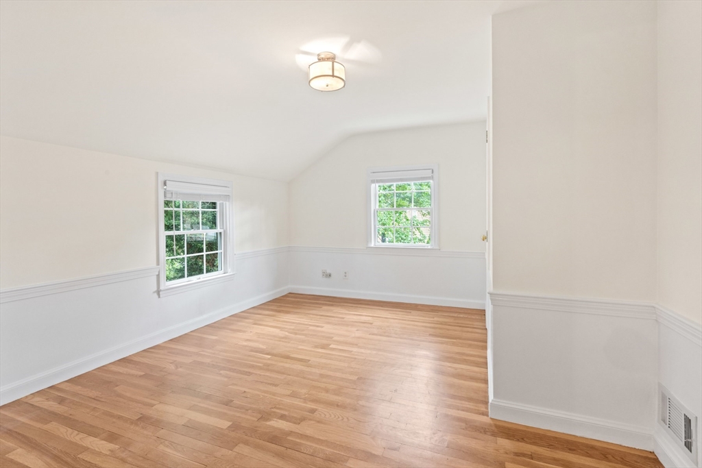 9 Roundy Road Lynnfield, MA 01940 - Photo 22 of 30 Gallery Image 22