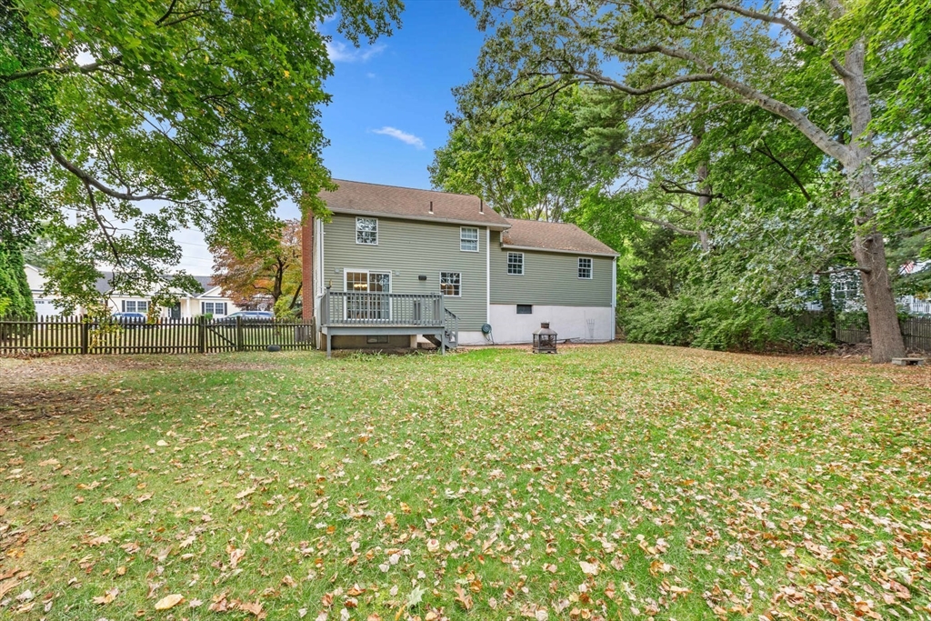 9 Roundy Road Lynnfield, MA 01940 - Photo 27 of 30 Gallery Image 27