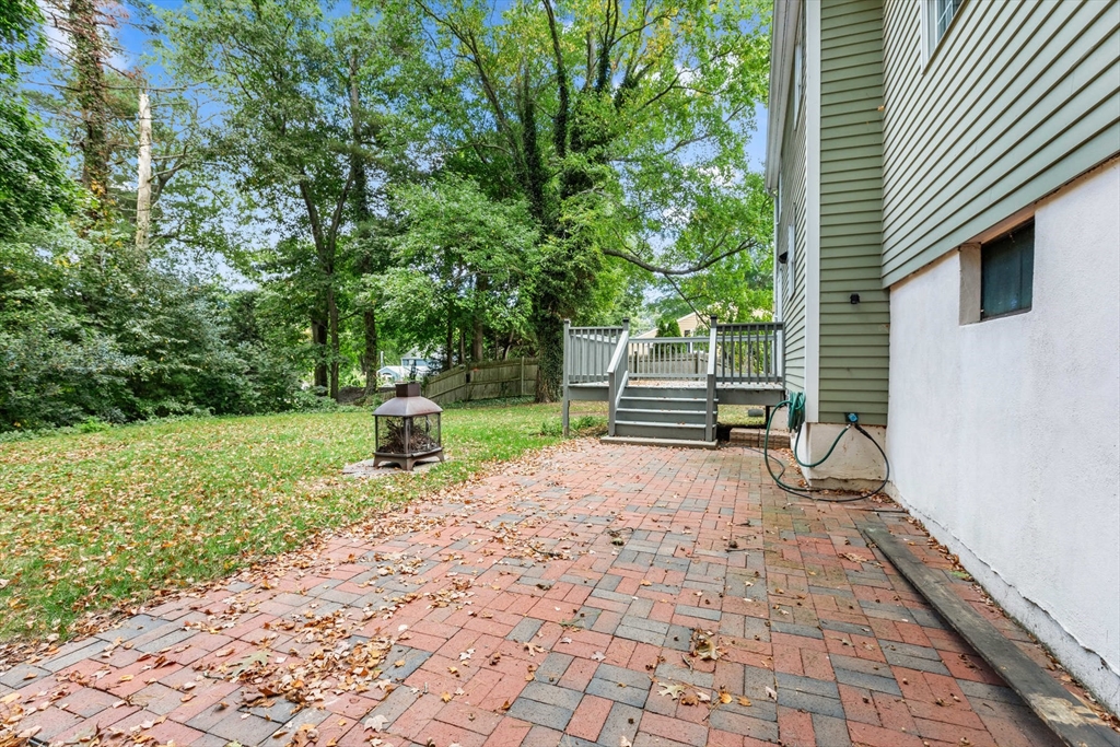 9 Roundy Road Lynnfield, MA 01940 - Photo 28 of 30 Gallery Image 28