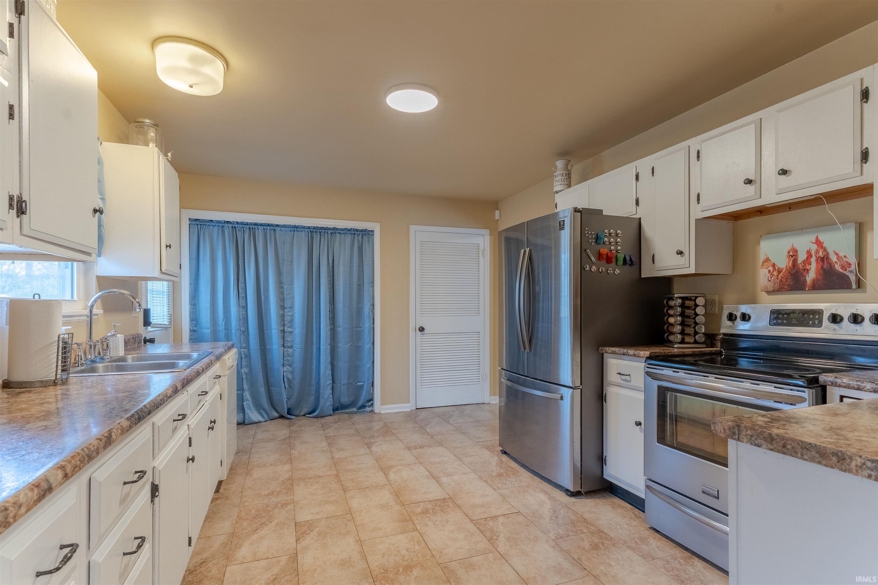 4899 West Martin Road Newburgh, IN 47630 - Photo 17 of 25 Gallery Image 17