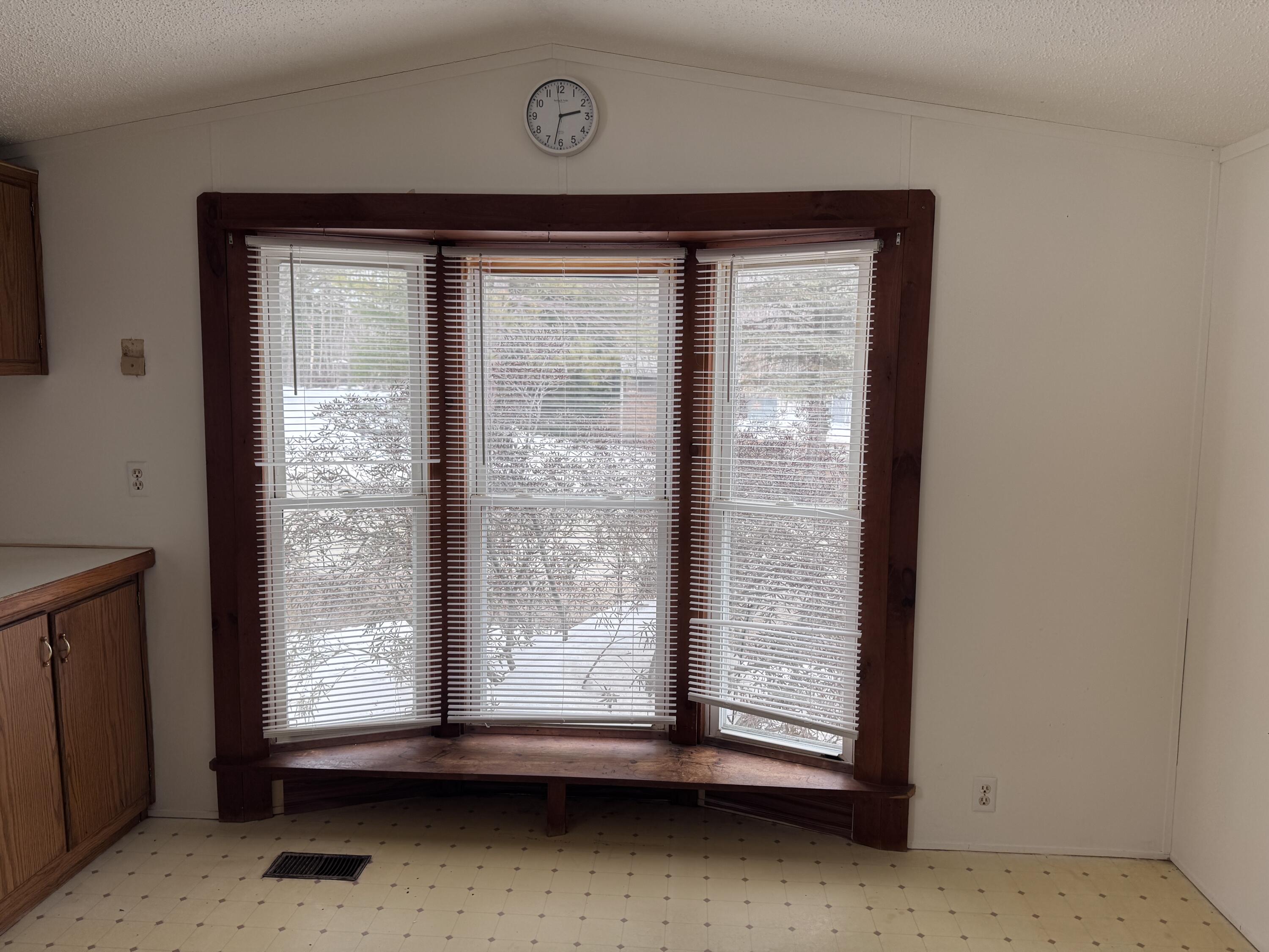 150 Galilee Road Farmington, ME 04938 - Photo 9 of 41 IMG_7491