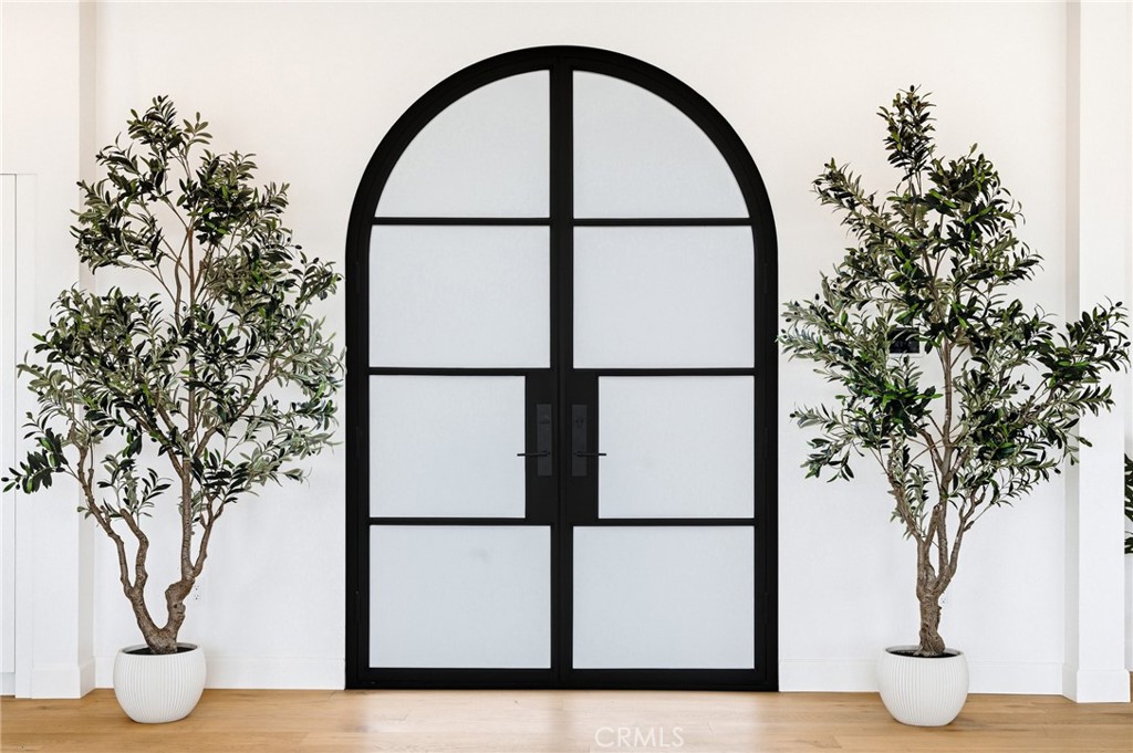 22328 South Summit Ridge Circle Chatsworth, CA 91311 - Photo 6 of 45