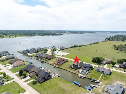 $899,999 | 10812 Bourbon Street, Willis, TX 77318