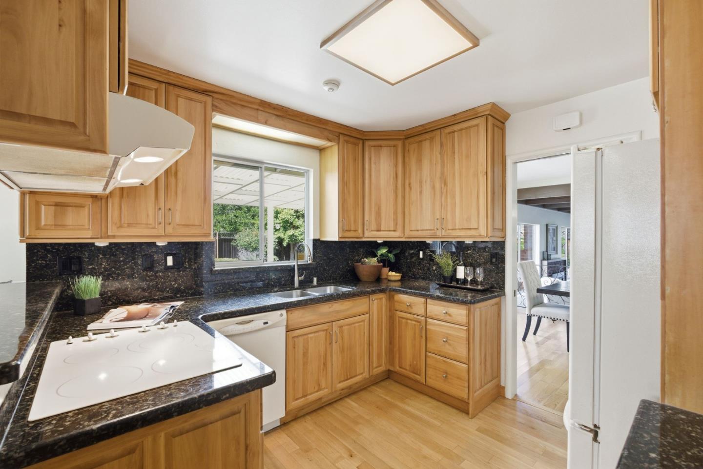 1091 Rockefeller Drive Sunnyvale, CA 94087 - Photo 15 of 42