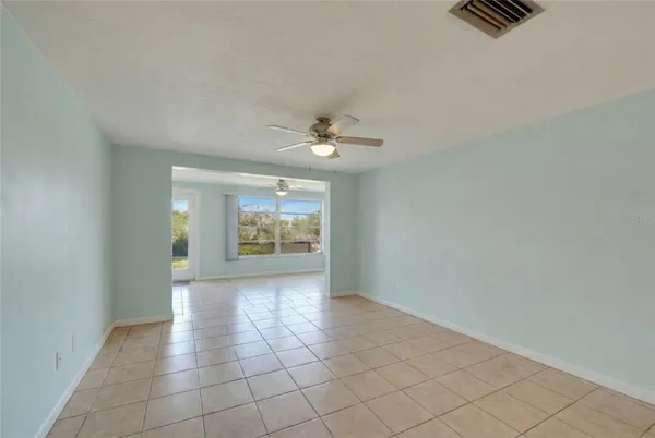 $1,100 | 4112 Hampton Drive, New Port Richey, FL 34652