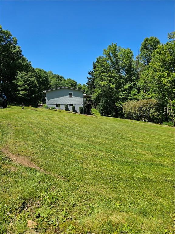324 Barr Road Natrona Heights, PA 15065 - Photo 33 of 38