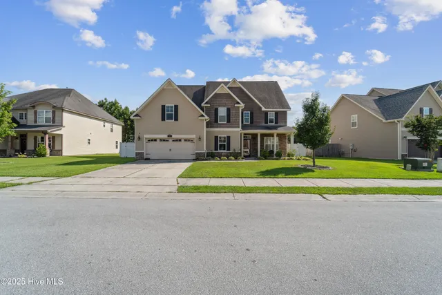 $489,900 | 507 Walkens Woods Lane, Jacksonville, NC 28546