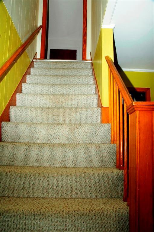 83 Waterville Road Norridgewock, ME 04957 - Photo 17 of 26 Stairway