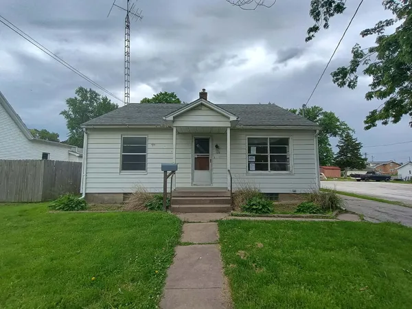 $54,900 | 120 East Adams Street, Rushville, IL 62681